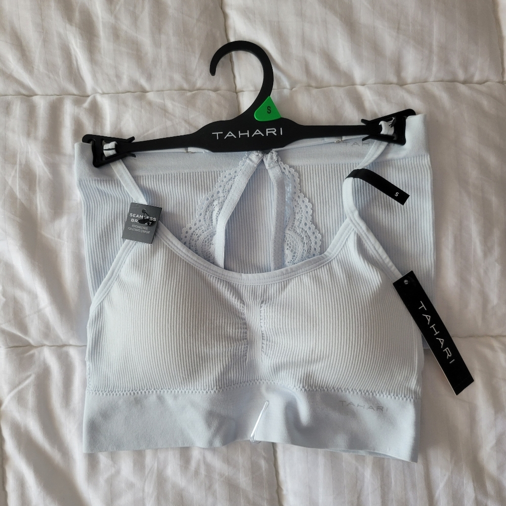 TAHARI BRAND NEW SEAMLESS BRA SET REMOVABLE PADS SIZE S